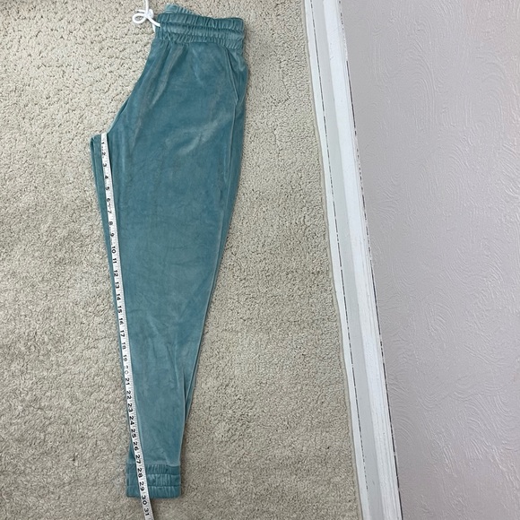 Weekend Edition Jogger Pants - Picture 9 of 9